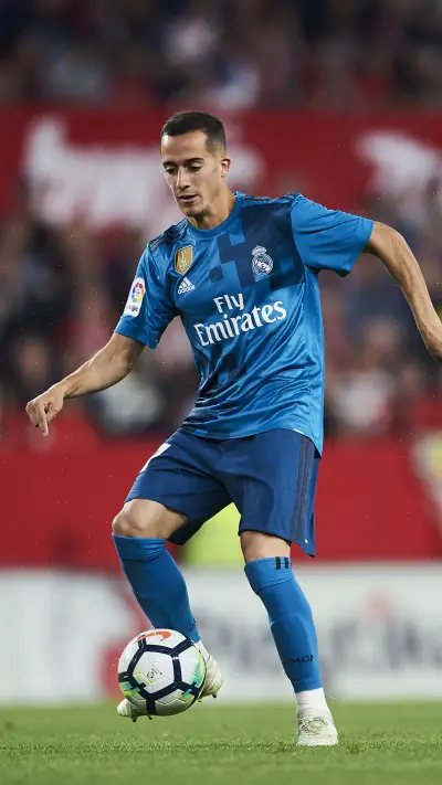 皇马飞翼巴斯克斯