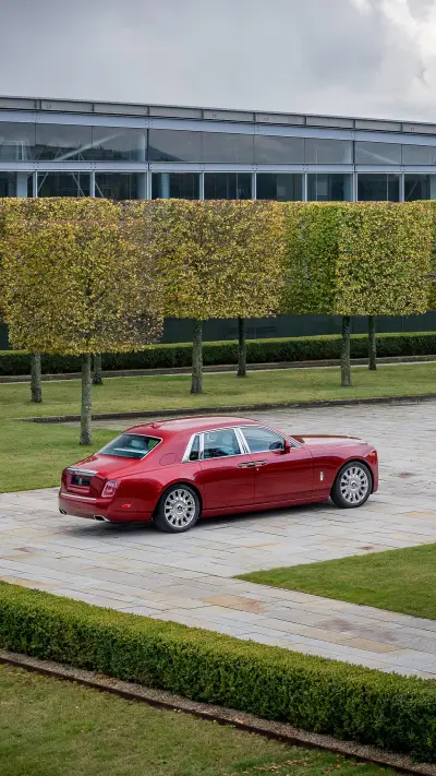 当红色邂逅幻影