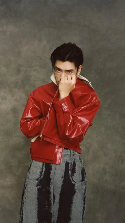 自律男孩 王子异